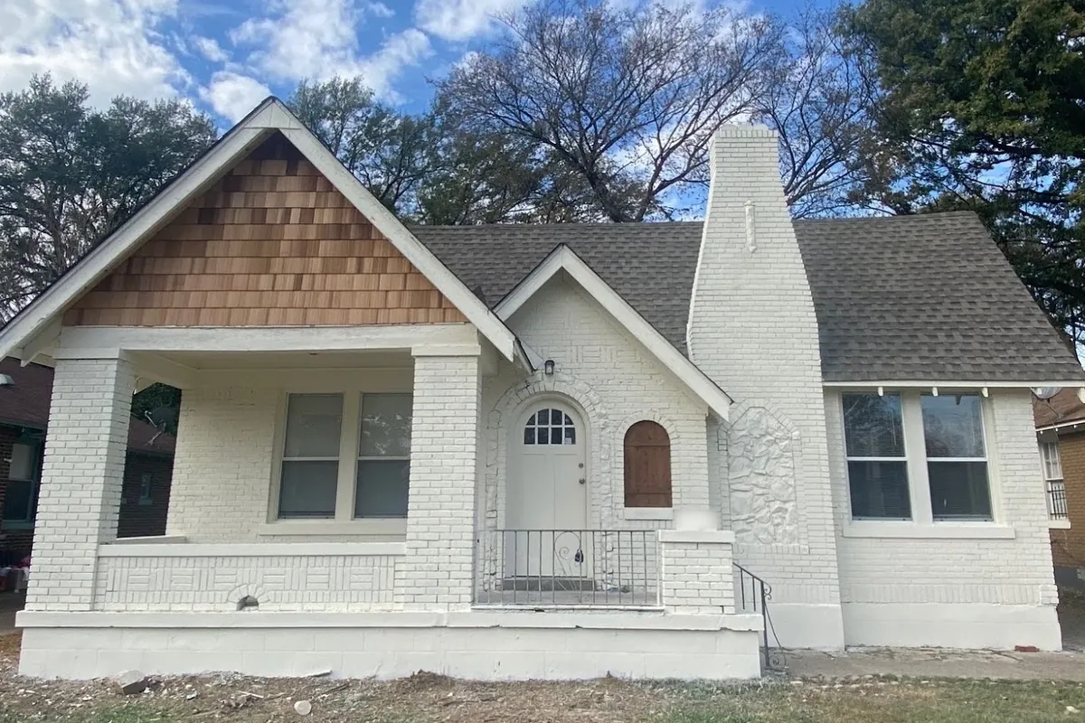 Front after renovation, 1930s 4-bed, 1-bath in Messick Buntyn