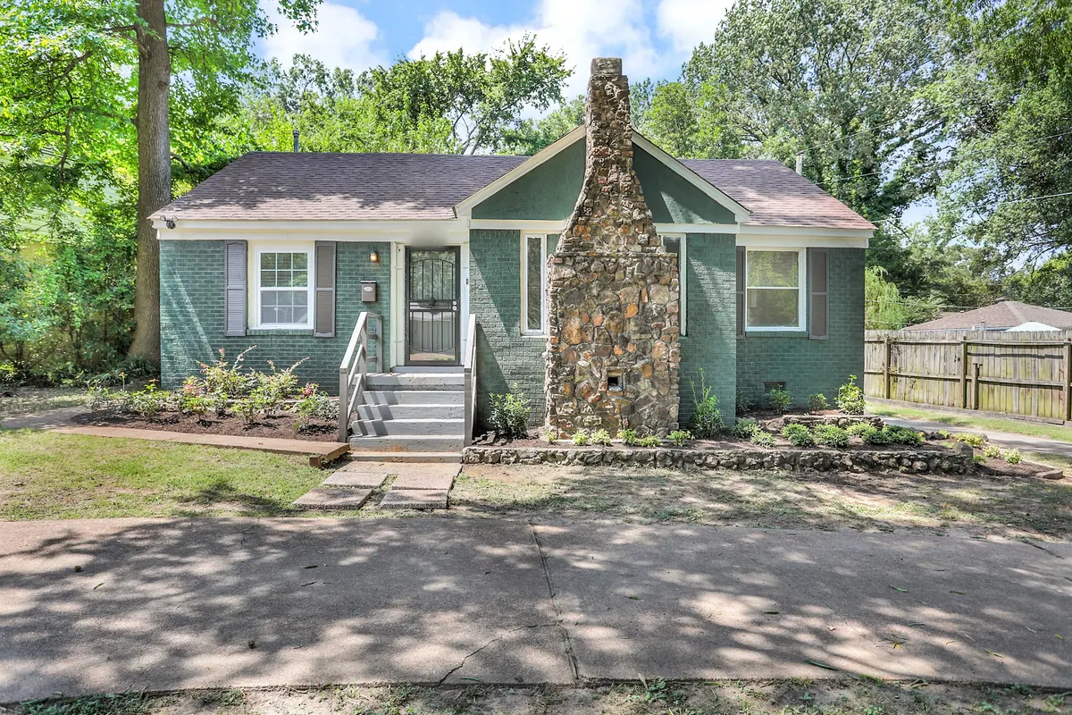 Front after renovation, 1950s 3-bed, 2-bath in Sherwood Forest